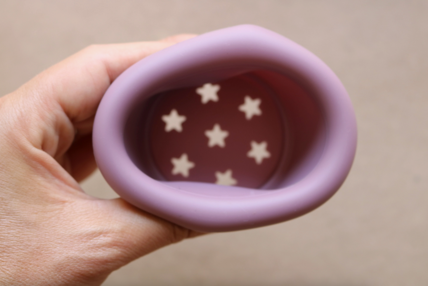 Silicone Stacking Cups: Light Rainbow