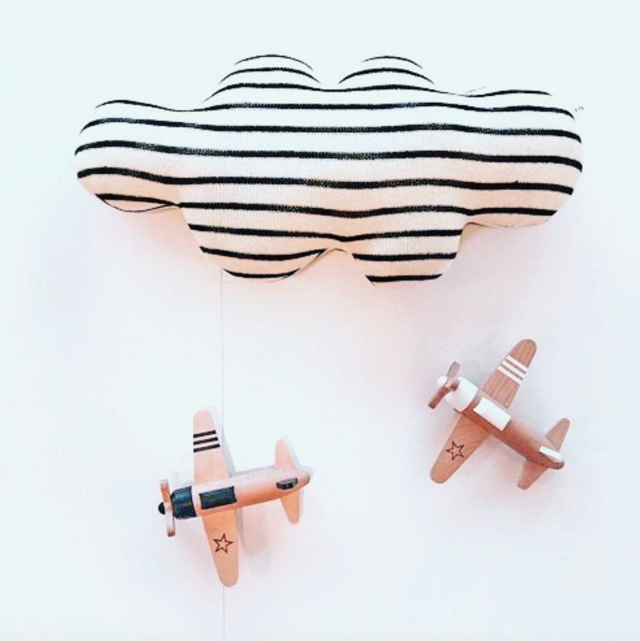 Pull-back Propeller Plane