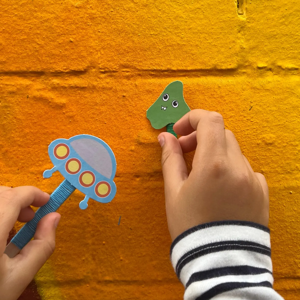 Make Your Own Space Monster Puppets Kit